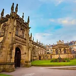 Manchester Resort * Manchester