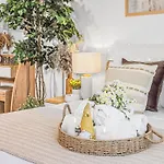 The Cozy Chapter - Spacious Near Centre & Old Trafford Manchester