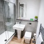 Staycay - Modern 1-bed In Centre Apartment *