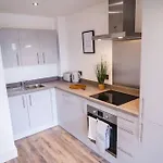 The Interchange - 2-bed - Brand New - Apartmán