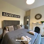 Spacious 5br In Leafy Withington - 19677