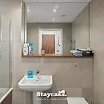 Spectacular Balcony View In Cit… - 19611