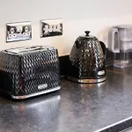 Luxury 4 Bed Home, Garden, Parking, 3 Baths Дом отдыха