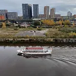 公寓 Lets Sa I 2bed 2bath L Waterfront L Private Balcony I Relaxing Retreat I Great Location *