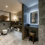 Dakota Hotel 5*