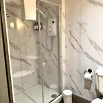 Piccadilly * Manchester