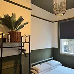 Piccadilly * Manchester