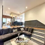 5br W Jacuzzi Parking Gar… Prázdninový dům Manchester