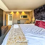 Prázdninový dům 5br W Jacuzzi Parking Gar… Manchester