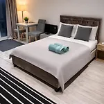 Penzion Modern With Private Entrance *