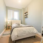Hébergement de vacances Family-friendly 4-bedroom House In Moston With Parking And Garden *