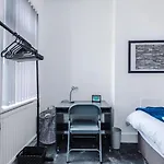 Prázdninový dům Fun & Spacious 3bed L Pool Table & Pingpong Table Manchester