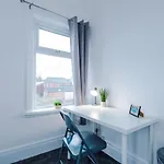 Holiday home Fun & Spacious 3bed L Pool Table & Pingpong Table *