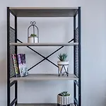 Fun & Spacious 3bed L Pool Table & Pingpong Table Manchester