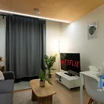 Duplex - Balcony - Roof Terrace - Parking * Манчестер