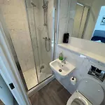 Hébergement de vacances Joyful Management - A Mordern Semi-detached House With 3 Bedroom