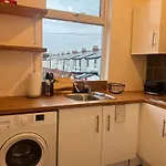 Cozy In Manchester, Free Wifi * Manchester