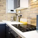 Awhile - 3-bed Townhouse Northern Quarter Манчестер