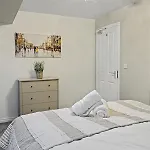 Prázdninový dům Entire Sleeps 5 Guest 5 Mins Frommcr *