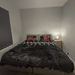 Lovely Large 3 Bedroom House * Manchester