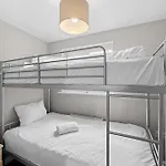 Prázdninový dům 3 Bed Manchester Home Free Parking *