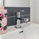 Home, Sleeps 6, Contractor Friendly, Free Parking * 曼彻斯特