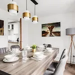 E-oasis- Etihad-coop Live-free Parking-pool Table *