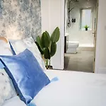 Дом отдыха Awhile - 3-bed Townhouse Northern Quarter *