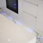 Stylish With Free Parking And Easy Access 펜션