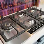 Stylish With Free Parking And Easy Access Manchester