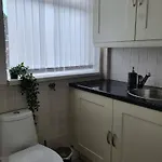 Spacious 3br - Nr Clifton Train Station 510min Walk - Garden Free Parking Prázdninový dům *