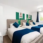 E-oasis- Etihad-coop Live-free Parking-pool Table *