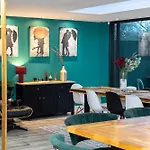 Stunning Family With Hot Tub In Worsley 曼彻斯特