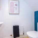 Group Stay, Sleeps 12, 3 Bathroom Feriehus
