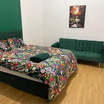 Ubytování v soukromí Princess Shahzadi Manchester