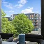 The Mancunian Blue - Luxury 2-bed Corner Διαμέρισμα
