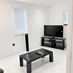 Joels Place Apartment