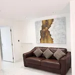 Apartment Joels Place