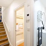 Serge At The Heim * Μάντσεστερ