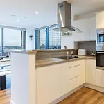 Manchestercentral, Salfordquays, Skyline, Gym Манчестер