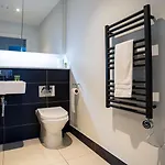 Centre Apartment, Pool Table * 맨체스터