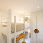 Serge At The Heim Διαμέρισμα *