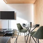 Stylish Duplex In マンチェスター