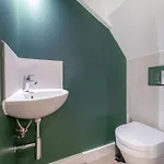 Stylish Duplex In Apartamento Manchester