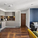 Lovely Abode - Amazing Views Apartmán