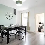 Etihad Stadium - Spacious Stay, 5 Mins To Stadium *