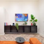 Riff At The Heim Manchester