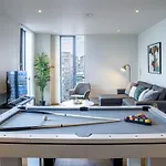 Centre Apartment, Pool Table 맨체스터
