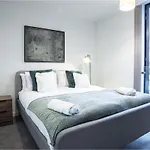 Centre Apartment, Pool Table