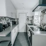 The Royal 1br Near Etihad Stadium & Coop Live Appartement *